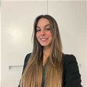 Doy clases particulares a domicilio en Barcelona y alrededores. Tengo 23 años y soy estudiante del doble grado de ADE y derecho